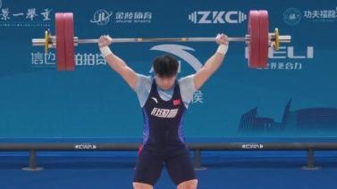 並且引發了 並且引發了